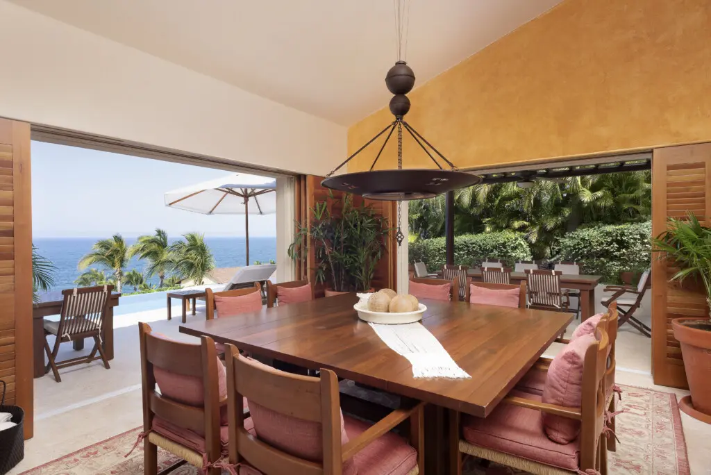 7bdccb57 f547 4bcc 9359 e67248c48ce5